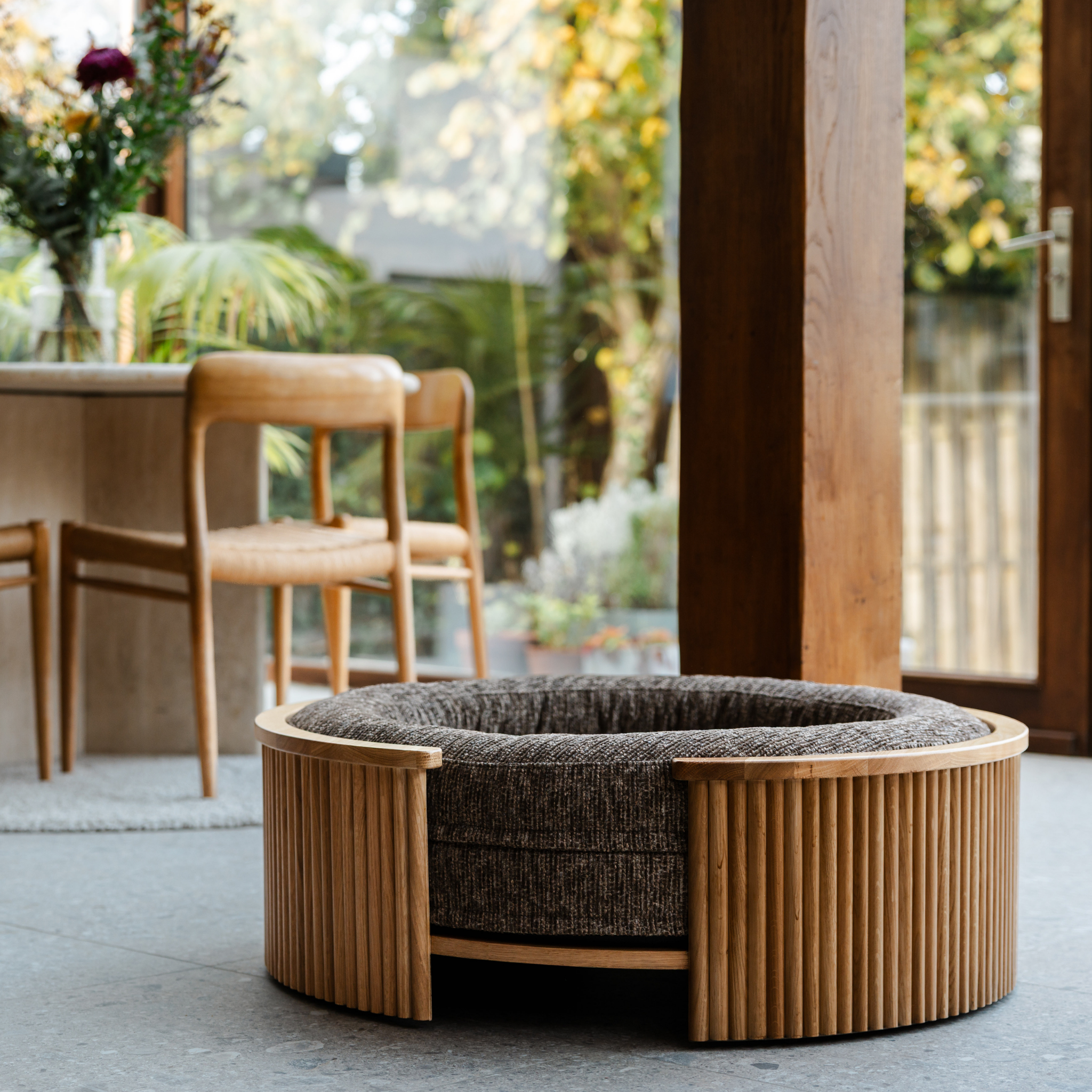 Swirl Elite Pouf Espresso With Oak