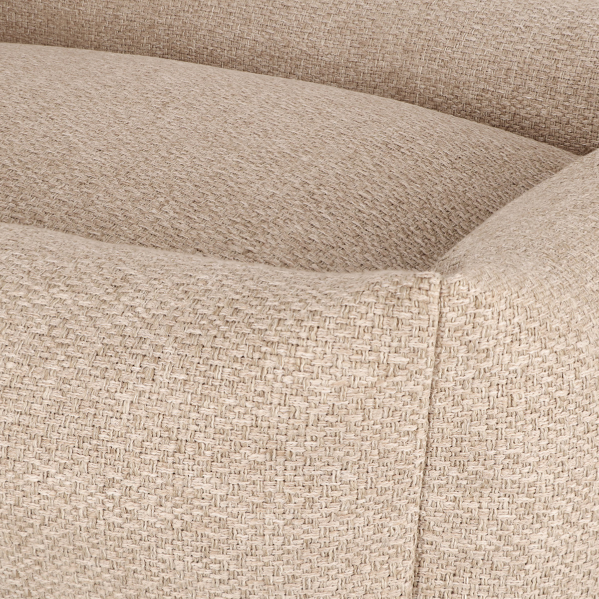 Close-up of the corner and seam of the British Tan Snug dog bed