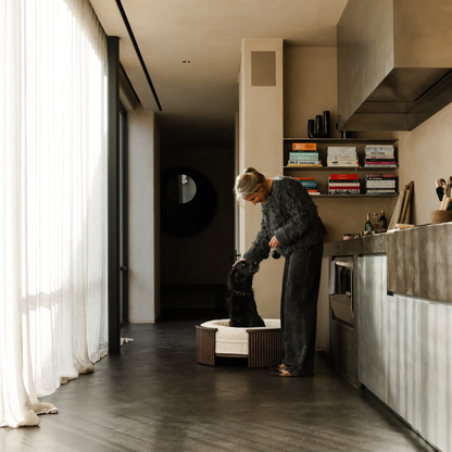 Swirl Elite Pouf Clay With Walnut