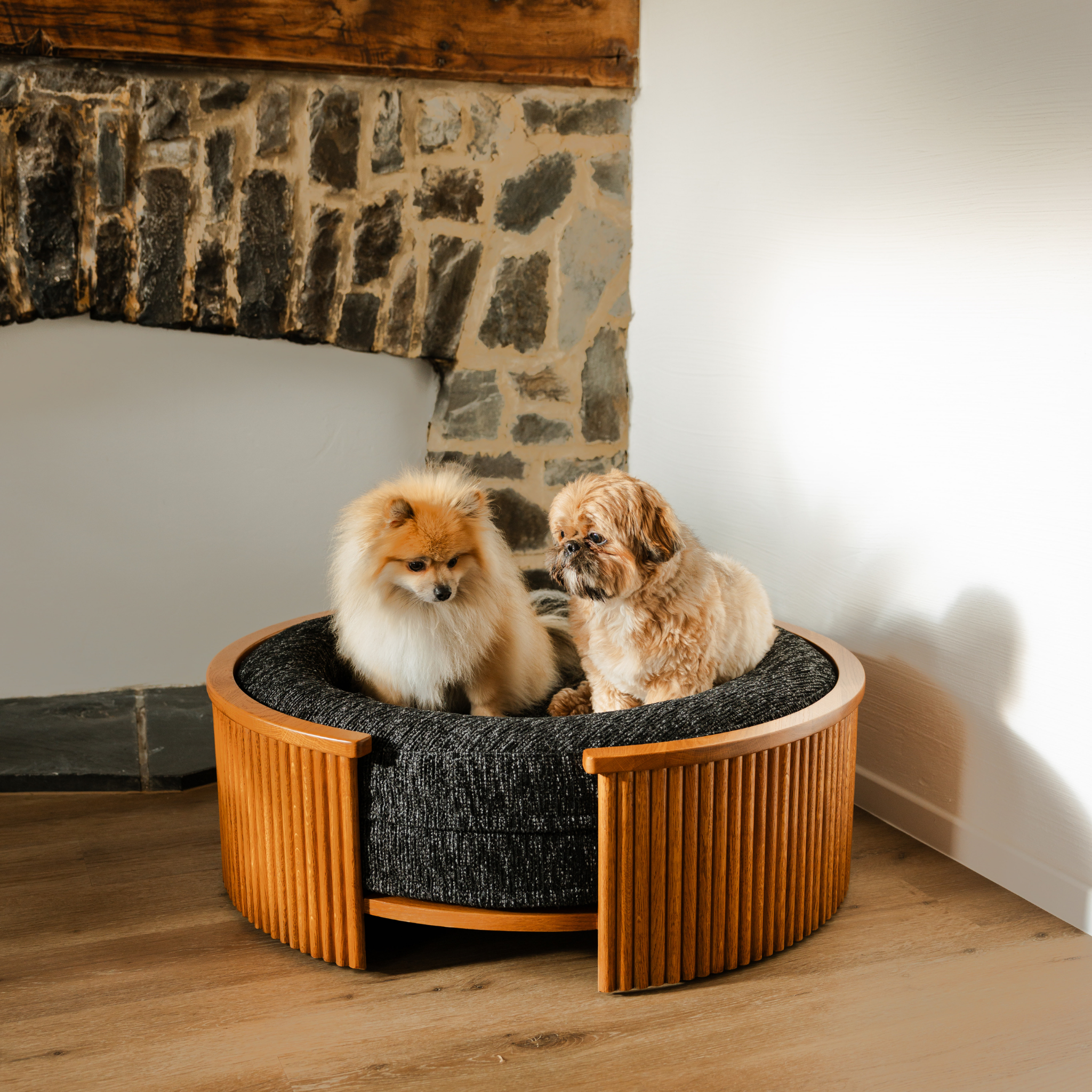 Swirl Elite Pouf Coal With Honey