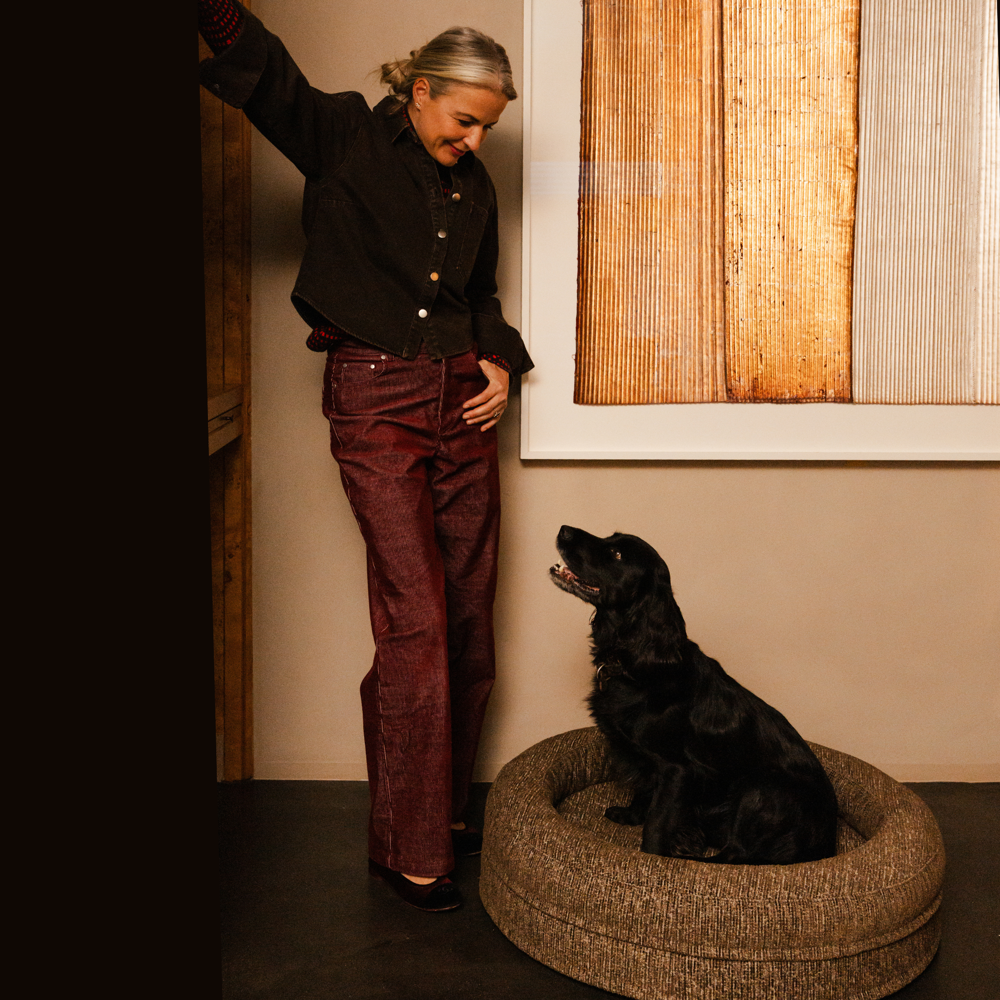 Swirl Elite Dog Bed Espresso Without Frame