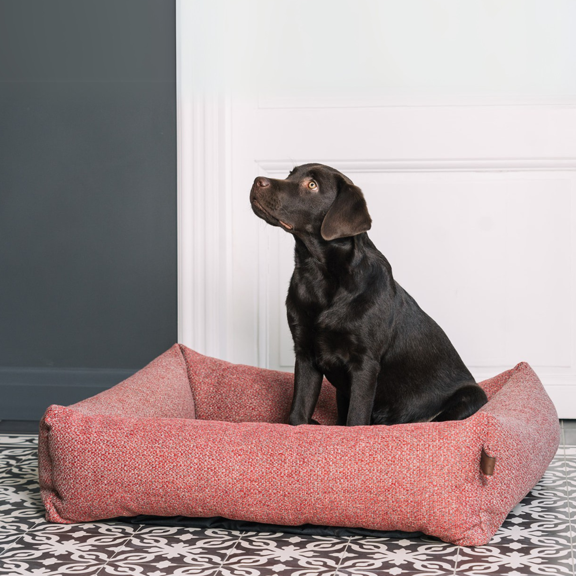 Snug Endurance Basket Fire Brick